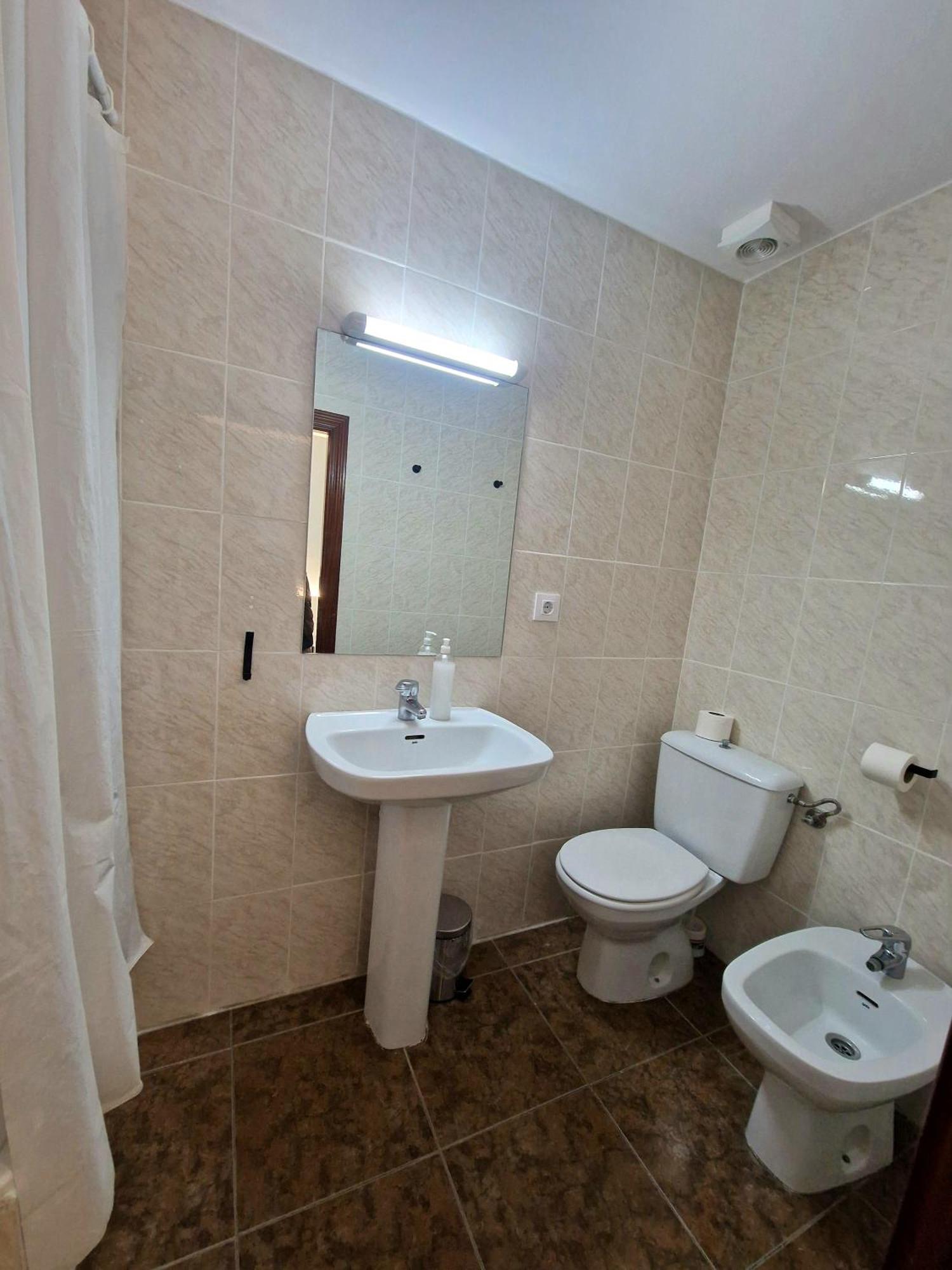 Hostal Rugaca Уэска Экстерьер фото